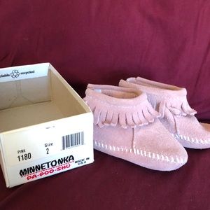 Minnetonka infant booties
